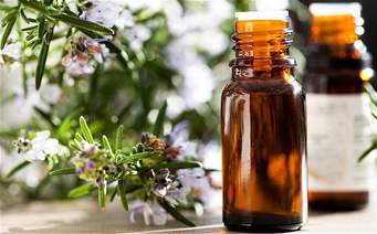 Essential Oils For Beautiful Skin And Hair: Benefits And How To Use